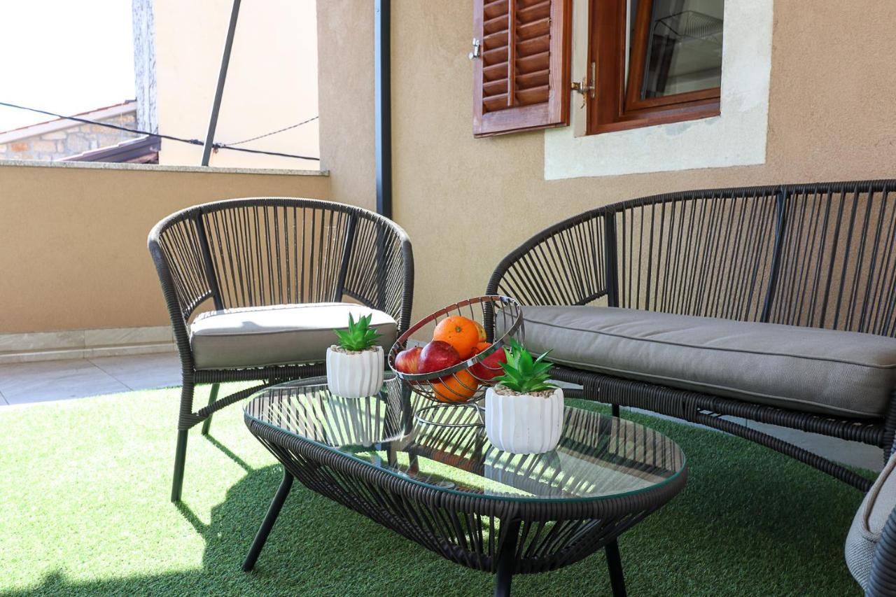 Apartman Juraj I Matej Vrsar Extérieur photo