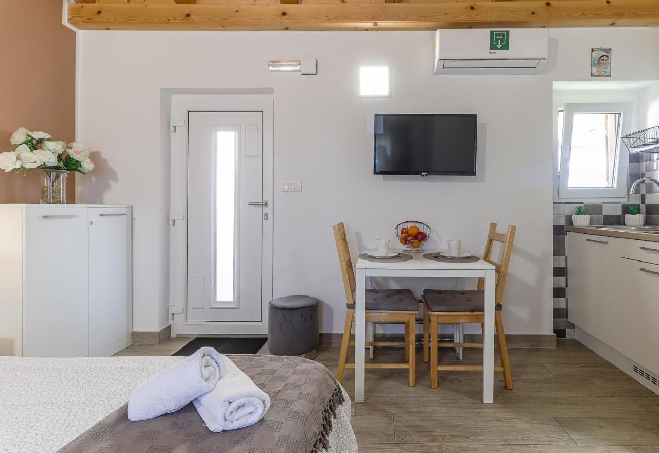 Apartman Juraj I Matej Vrsar Extérieur photo