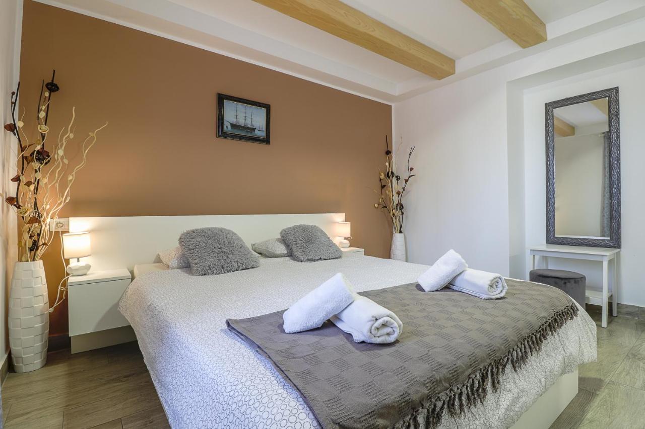 Apartman Juraj I Matej Vrsar Extérieur photo