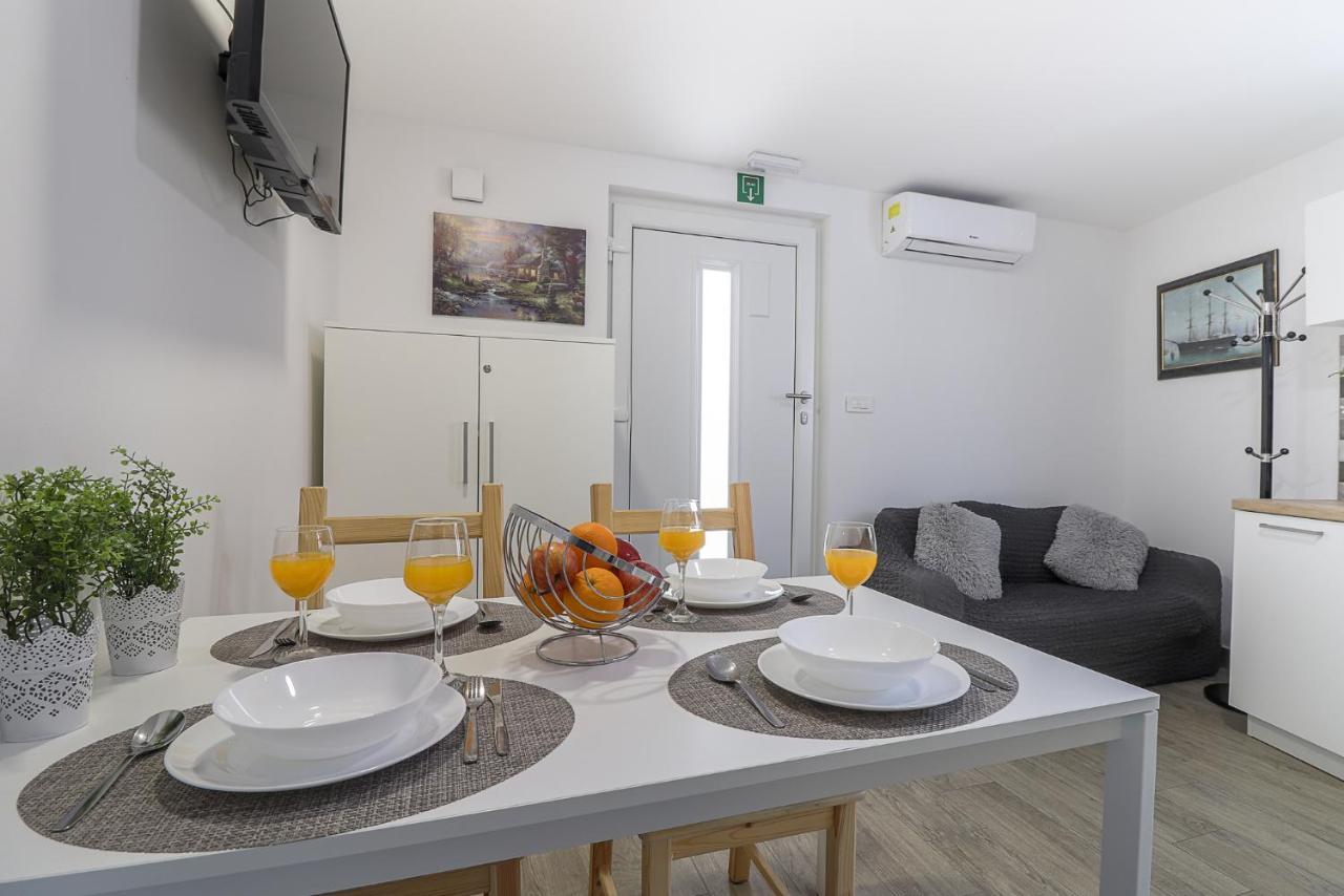 Apartman Juraj I Matej Vrsar Extérieur photo