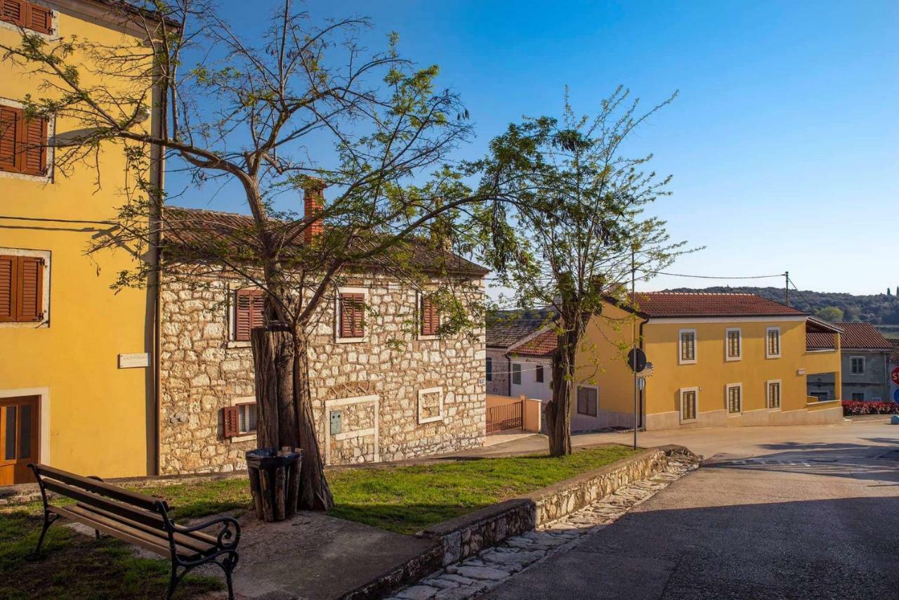 Apartman Juraj I Matej Vrsar Extérieur photo